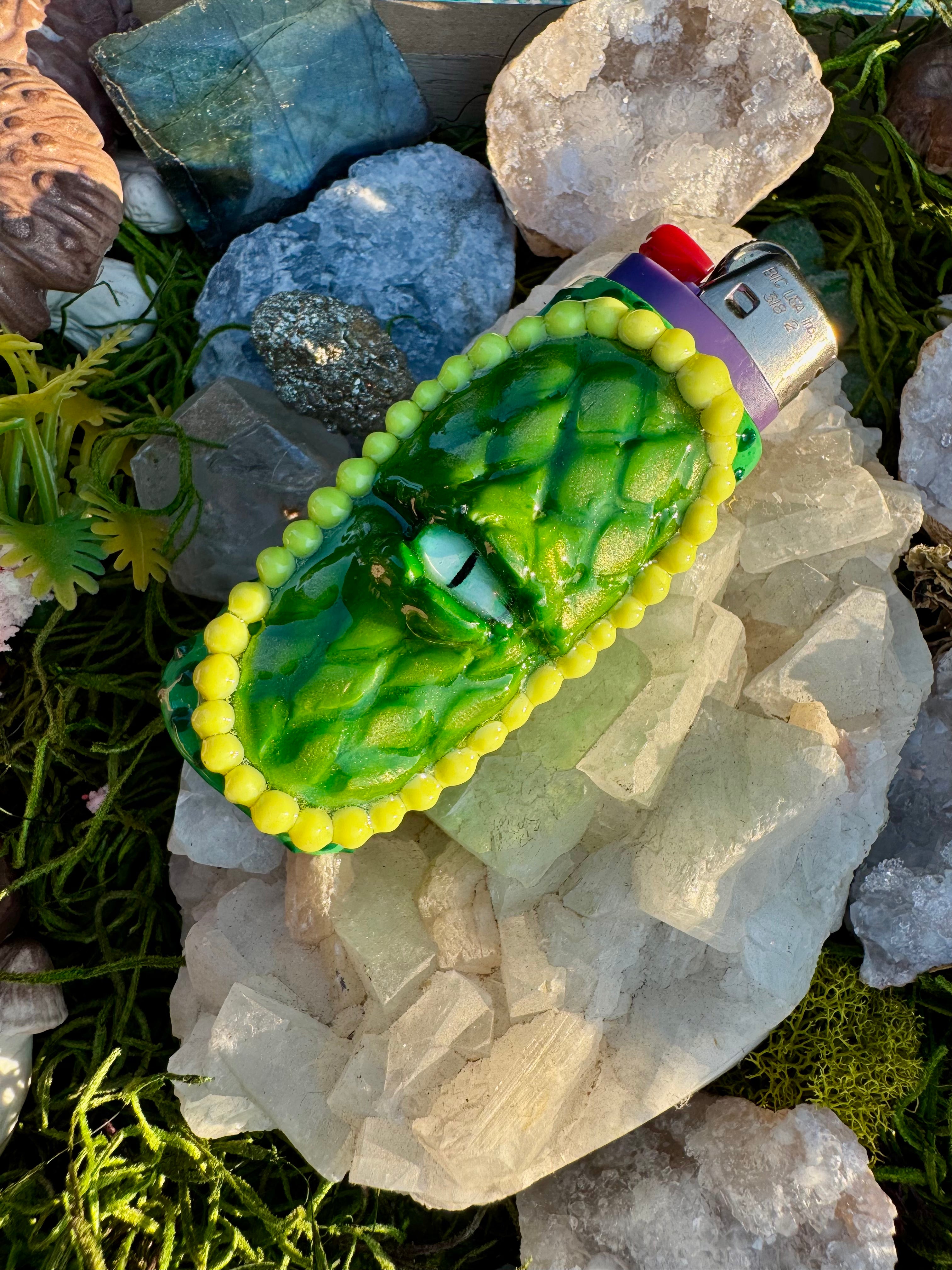 Snake Eye Lighter Sleeve